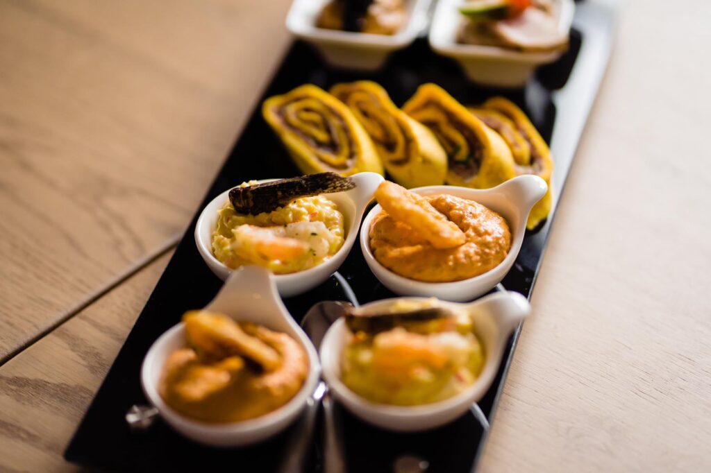 Borrelen bij Restaurant LEZZ Marken